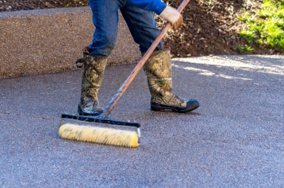 38472 Driveway Sealing 